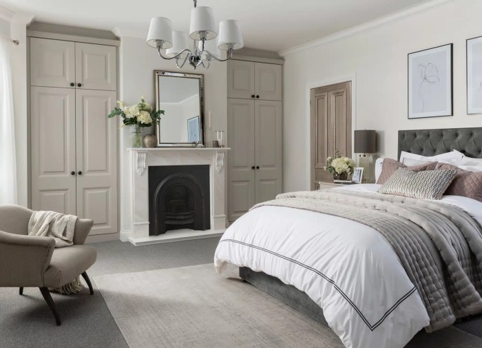 Bedroom furniture with built in wardrobe